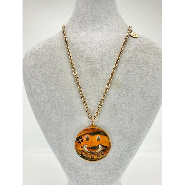 Rose Gülen Yüz Detaylı Kolye Rose Gülen Yüz Detaylı Kolye